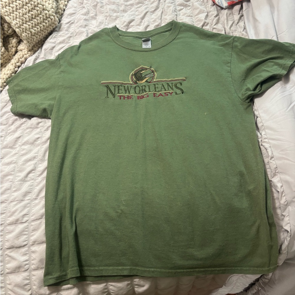 Vintage green New Orleans tshirt